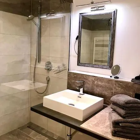 Apartament Sh-apartment Penthouse 44 - Zentral & Einzigartig *