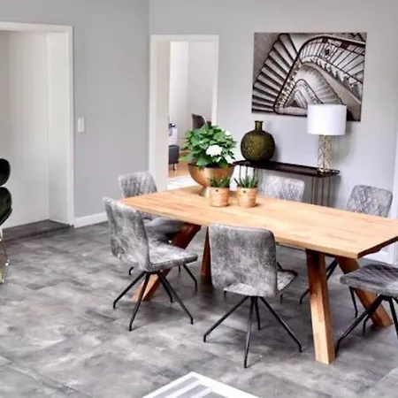 Sh-apartment Penthouse 44 - Zentral & Einzigartig Daire *