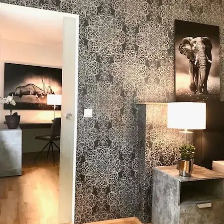 Sh-apartment Penthouse 44 - Zentral & Einzigartig *